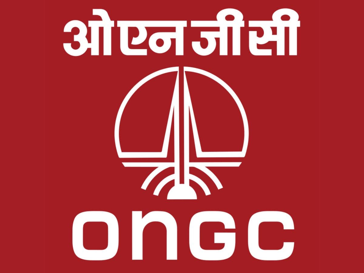 ONGC Plan A and B failed to control gas leak in Rudrasagar Field, Next Plan executed with US Experts