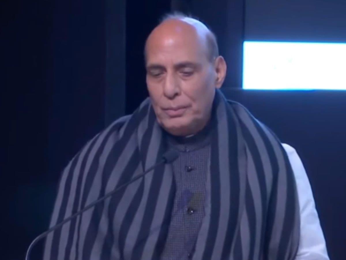 Raksha Mantri felicitates Super 25 Awardees of ‘Veer Gatha 2.0’ contest