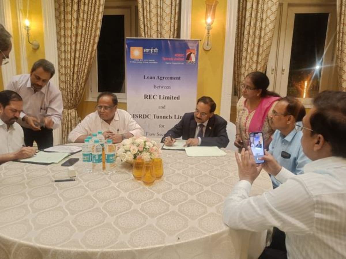 REC Limited organised a health talk on ‘Cancer Awareness’