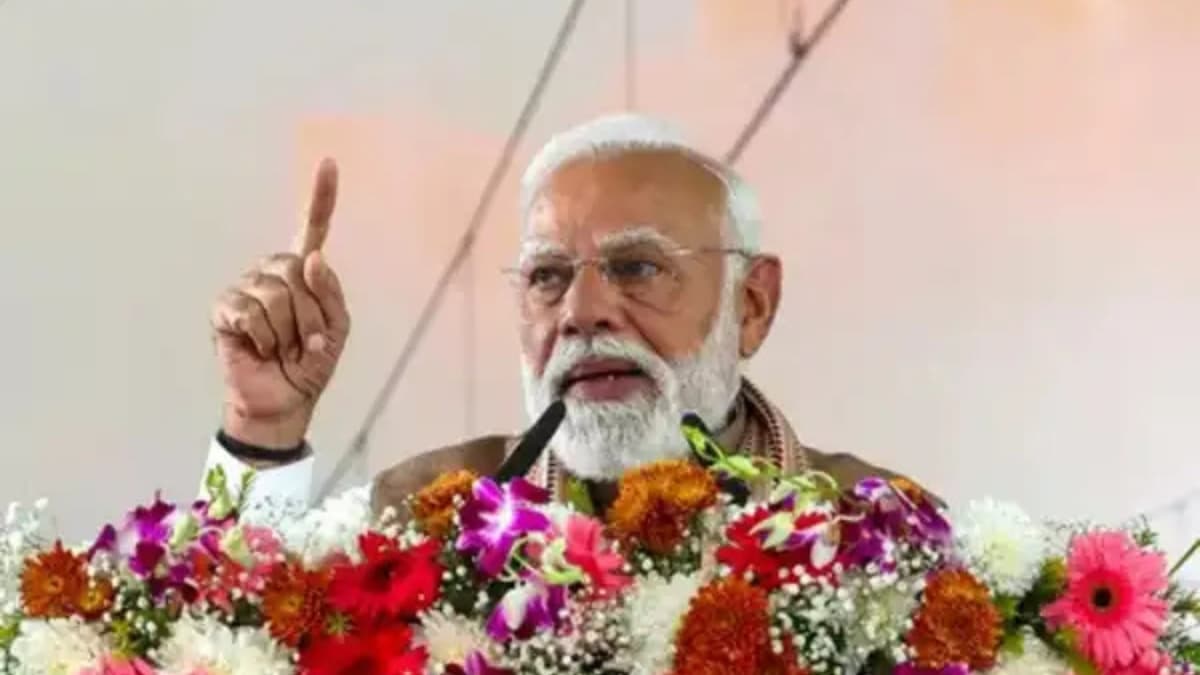 अजमेर में PM मोदी का विकास महाकुंभ: 21,000 युवाओं को नौकरी, ₹17,000 करोड़ की परियोजनाएं शुरू