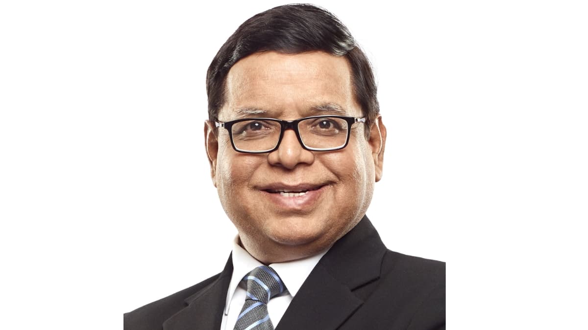 Adani Total Gas Reappoints Suresh P Manglani as Executive Director for 2026–27