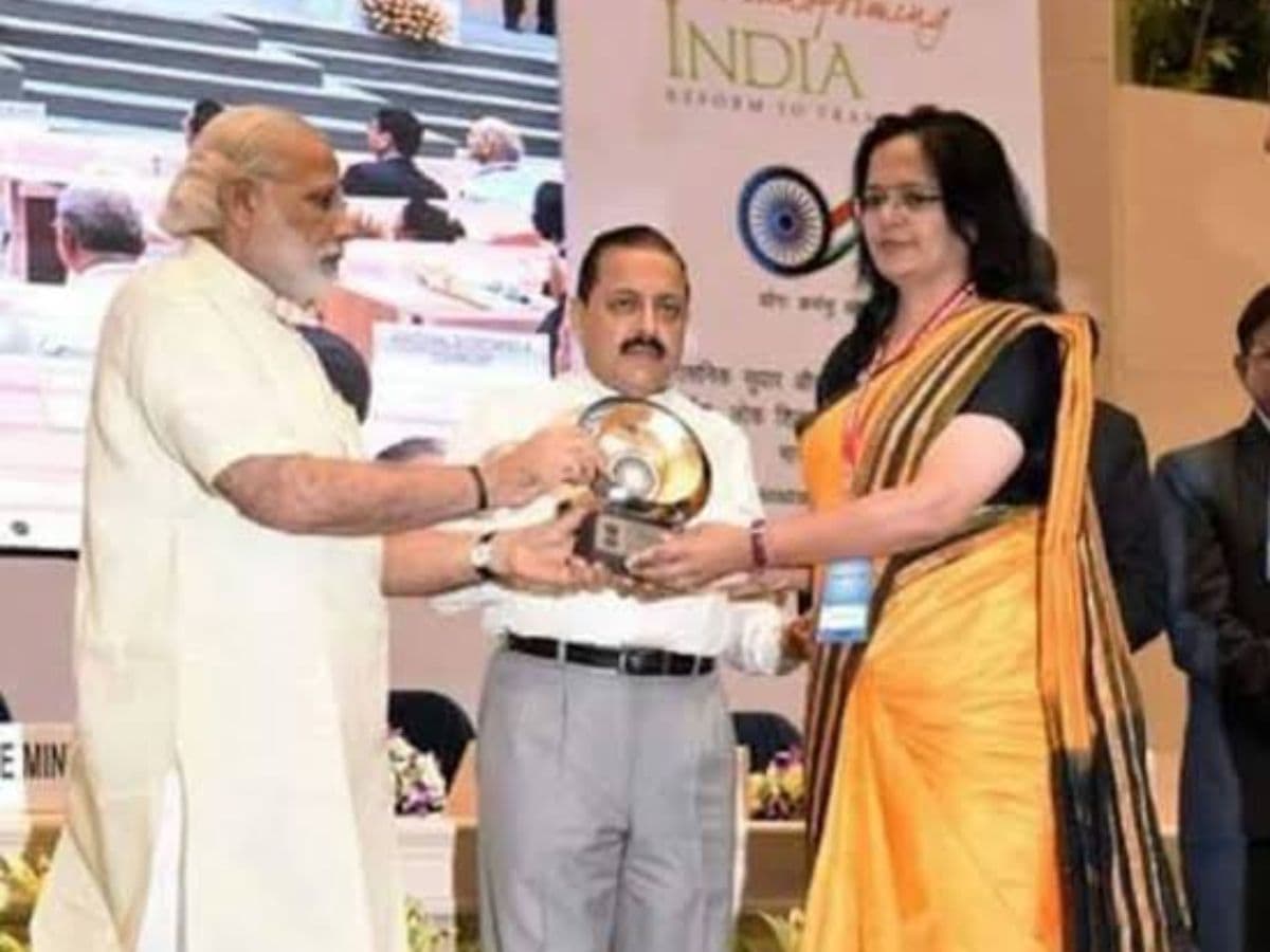 Aishvarya Singh (IAS) completes her tenure as Government Nominee Director of MMTC Ltd