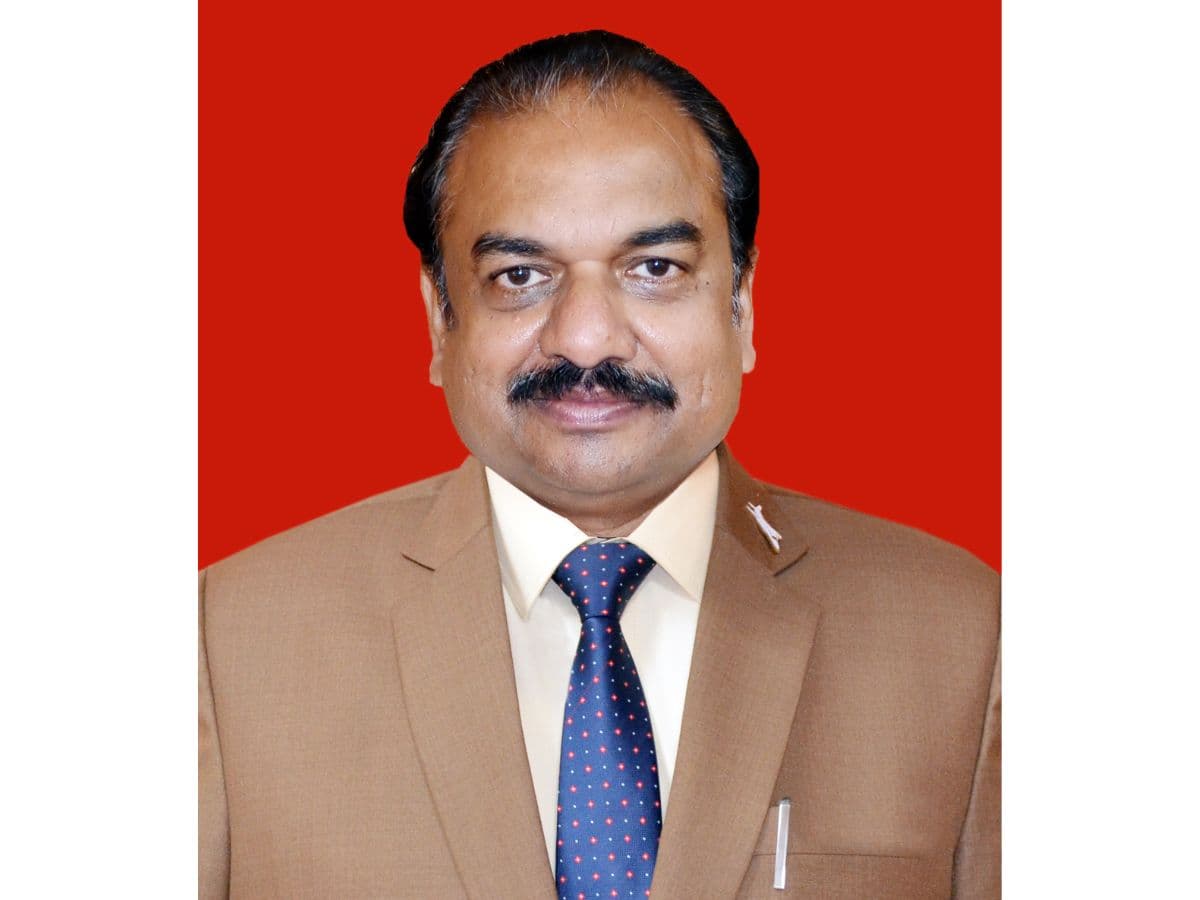 Shri Ajay Kumar Shrivastava takes charge as Director (Engineering and Research & Development) at HAL