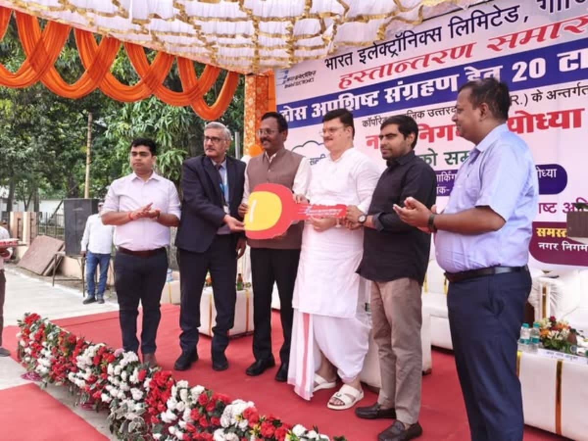 BEL's Ghaziabad Unit Donates 20 E-Vehicles to Ayodhya