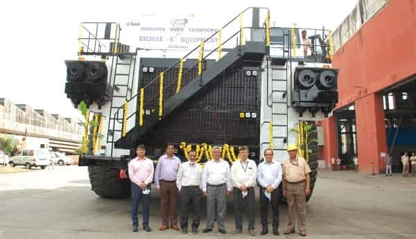 BH205E Mining truck by BEML handed over to Coal India Limited
