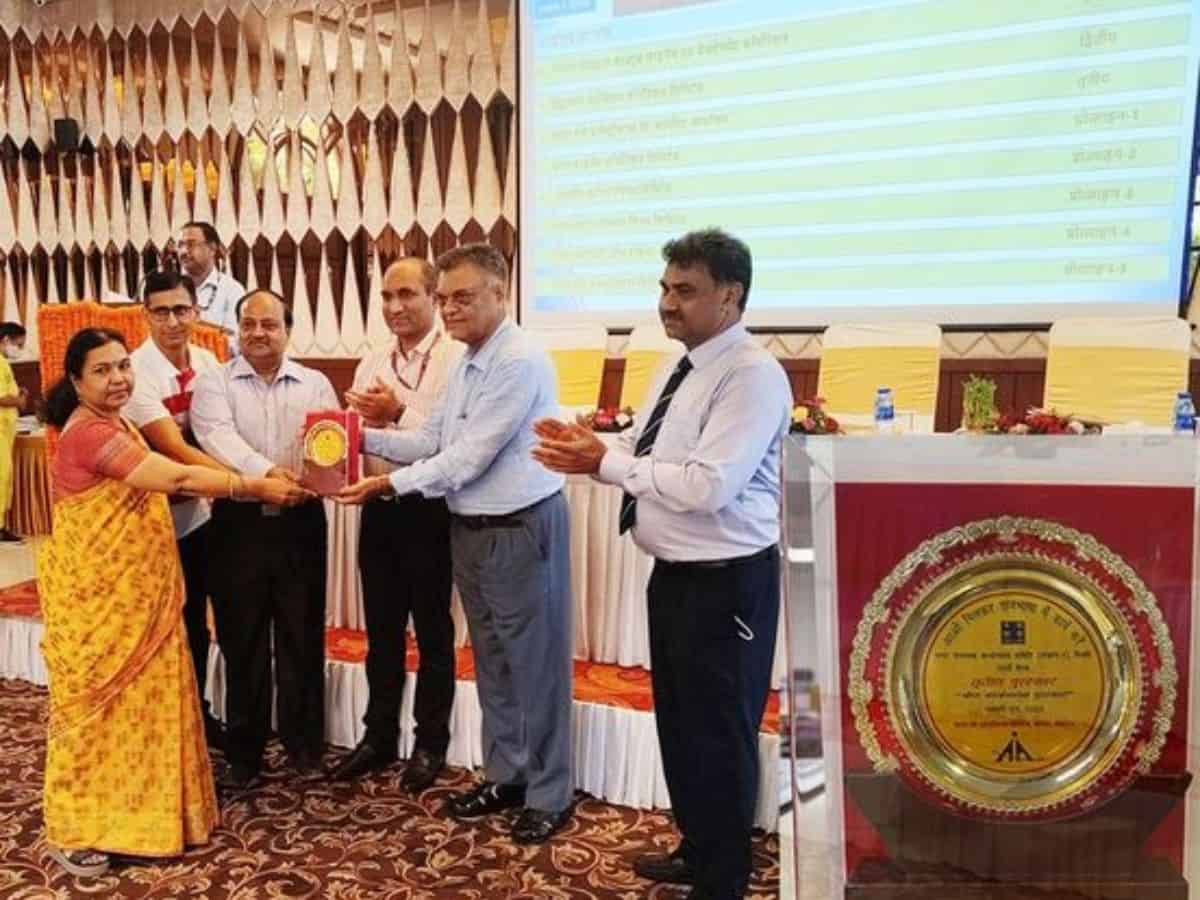 BHEL awarded for best implementation of Official Language Policy
