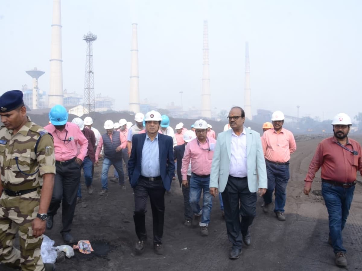 CMD B.P. Singh Leads Inspection of Smelter, CPP and Utkal D & E Coal Mines in Odisha