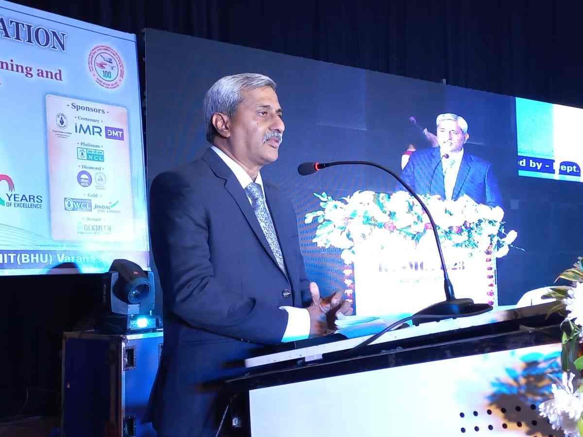 Coal India Chairman addressed International Conference at IIT, BHU
