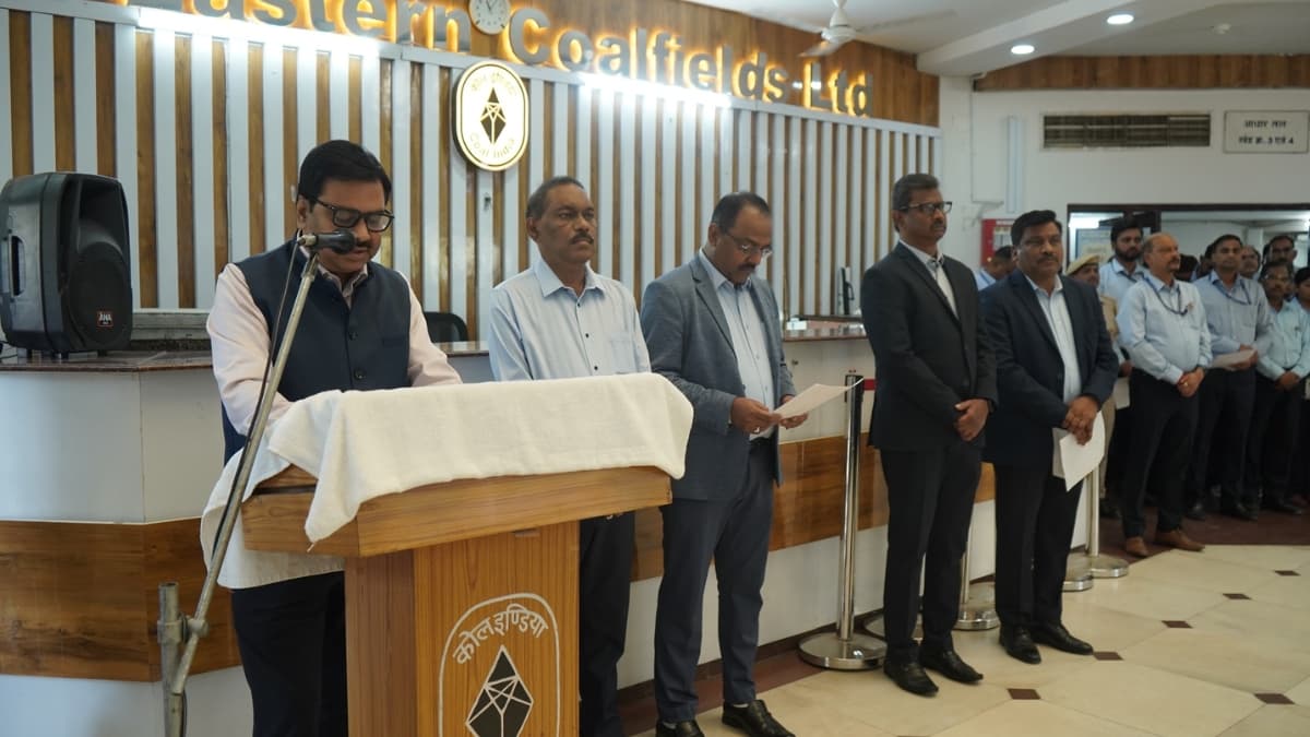 Coal India HR Director Recites “Seva Sankalp Resolution” at SECL Bilaspur