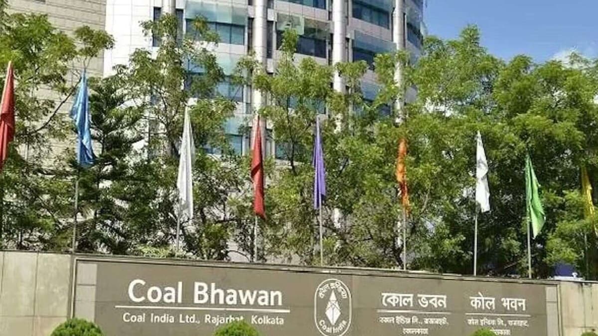 Coal India Limited Bids Farewell to Five Esteemed Leaders on Their Retirement