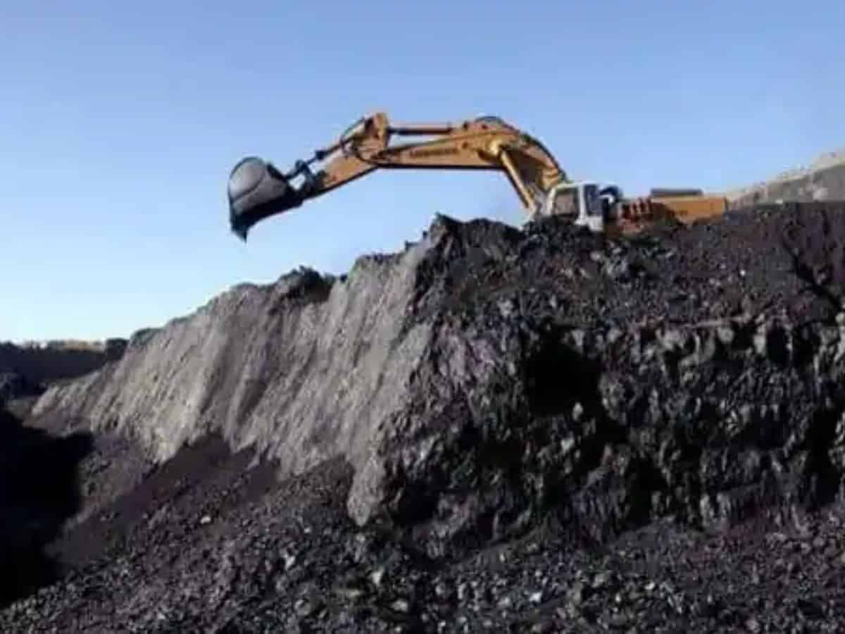 11th Round of Coal Mine Auction: 12 coal mines auctioned, to generate Rs 3,330 crore revenue