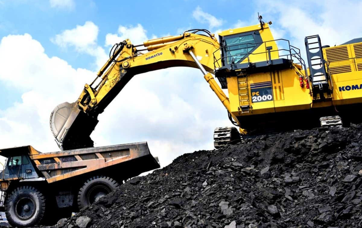 Coal Production and Dispatches Grow 5.75% in FY 2025–26 Coal Production and Dispatches Grow 5.75% in FY 2025–26 - PSU Connect News