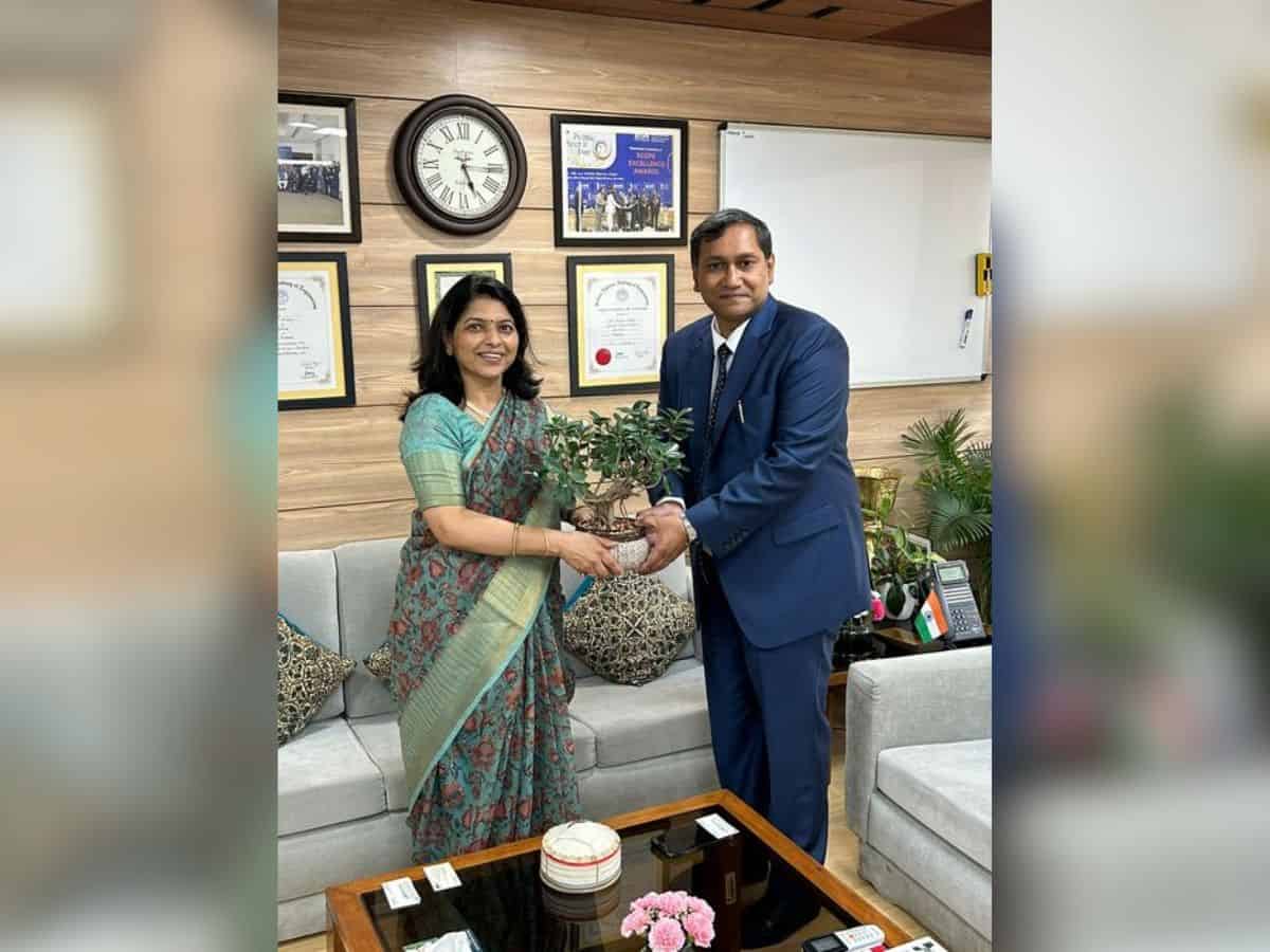 Collaboration talk between BEML and EIL CMD