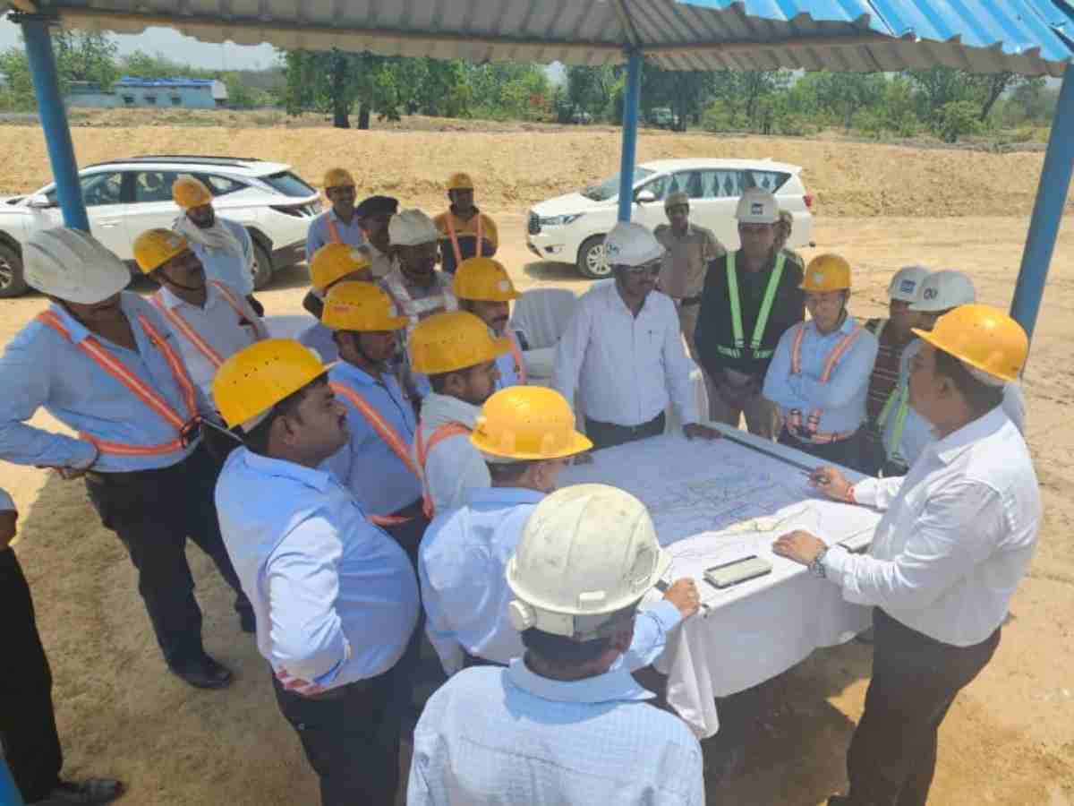 Director Technical Jayakumar inspects Bijari, Chhal, Baroud mines of SECL