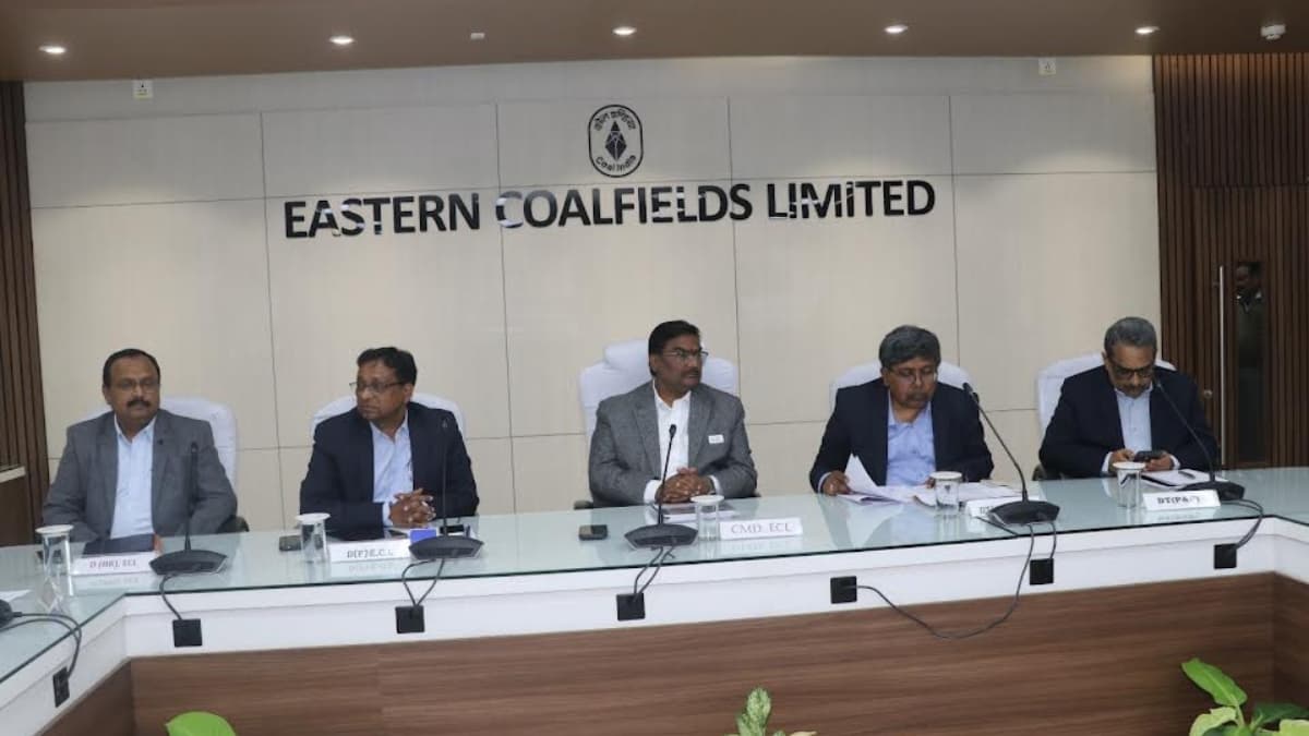 ECL Recognises Operational Excellence and Celebrates a Historic Professional Milestone