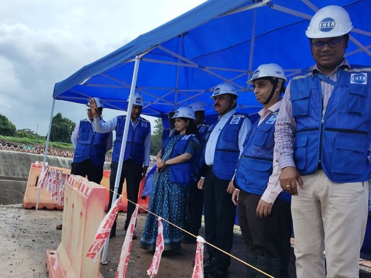 EIL, CMD Vartika Shukla reviewed PG Cavern Project site activities at Mangalore