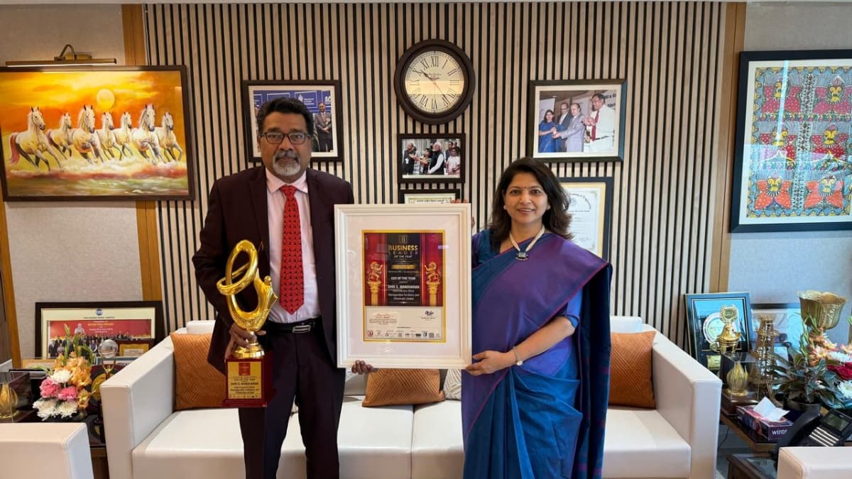 Engineers India Limited JV RFCL CEO S. Manoharan Wins CEO of the Year Award in Mumbai