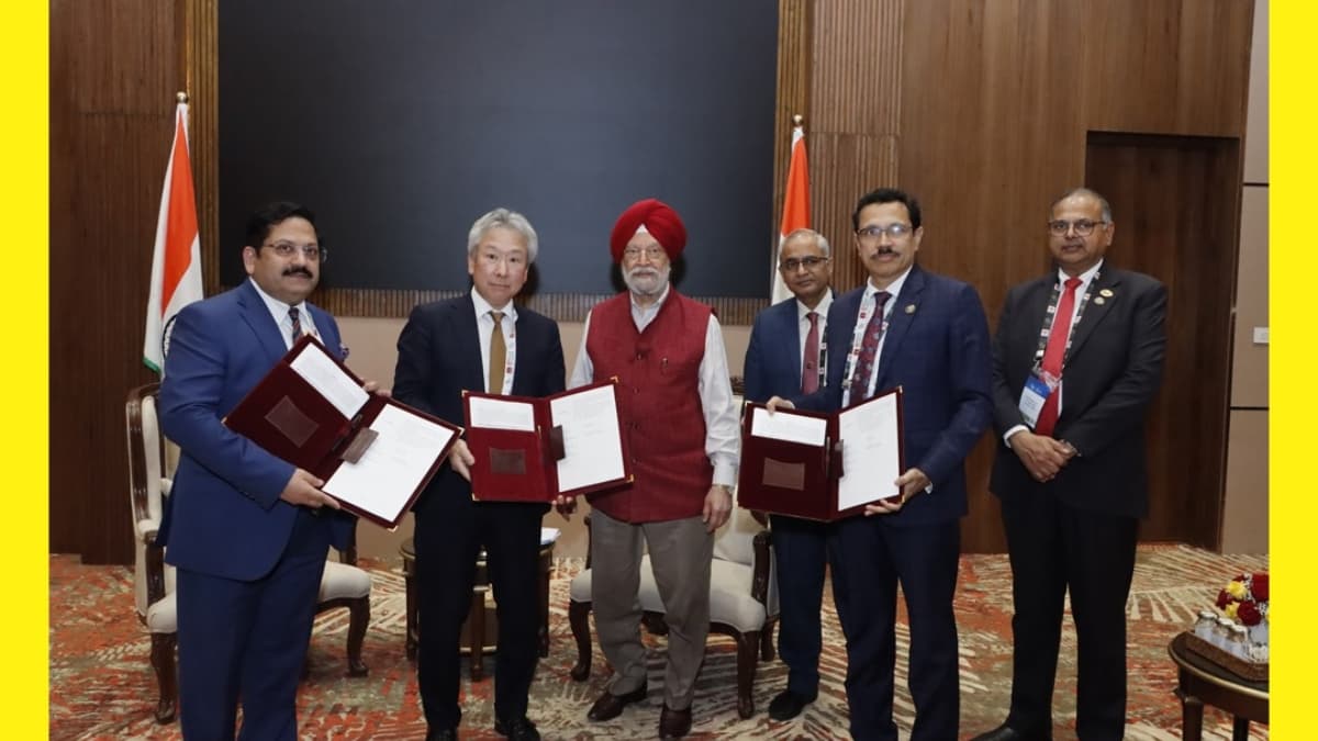 GAIL Partners with K LINE and JM Baxi for LNG Shipping Venture in Singapore