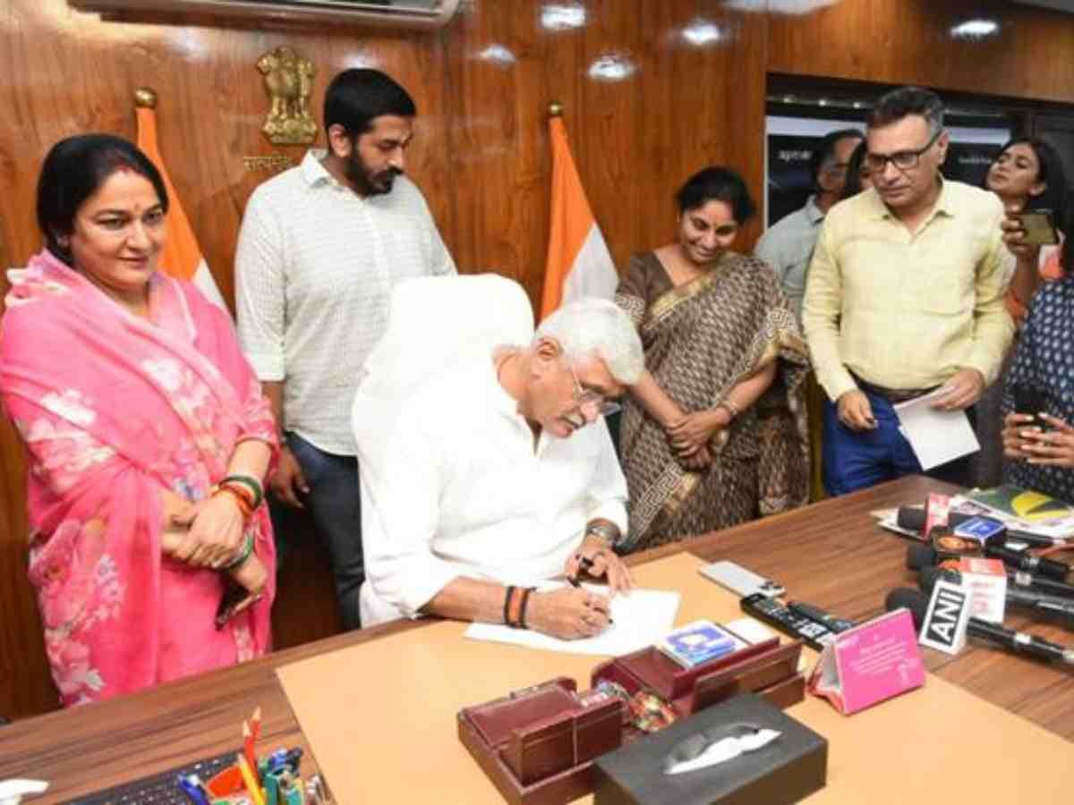 Gajendra Singh Shekhawat assumes charge of Ministry of Tourism