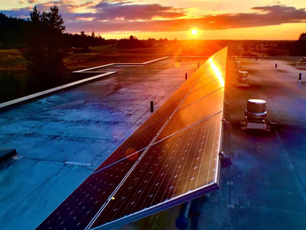 Gensol Engineering Secures INR 186 Crore Contract for 23 MWp