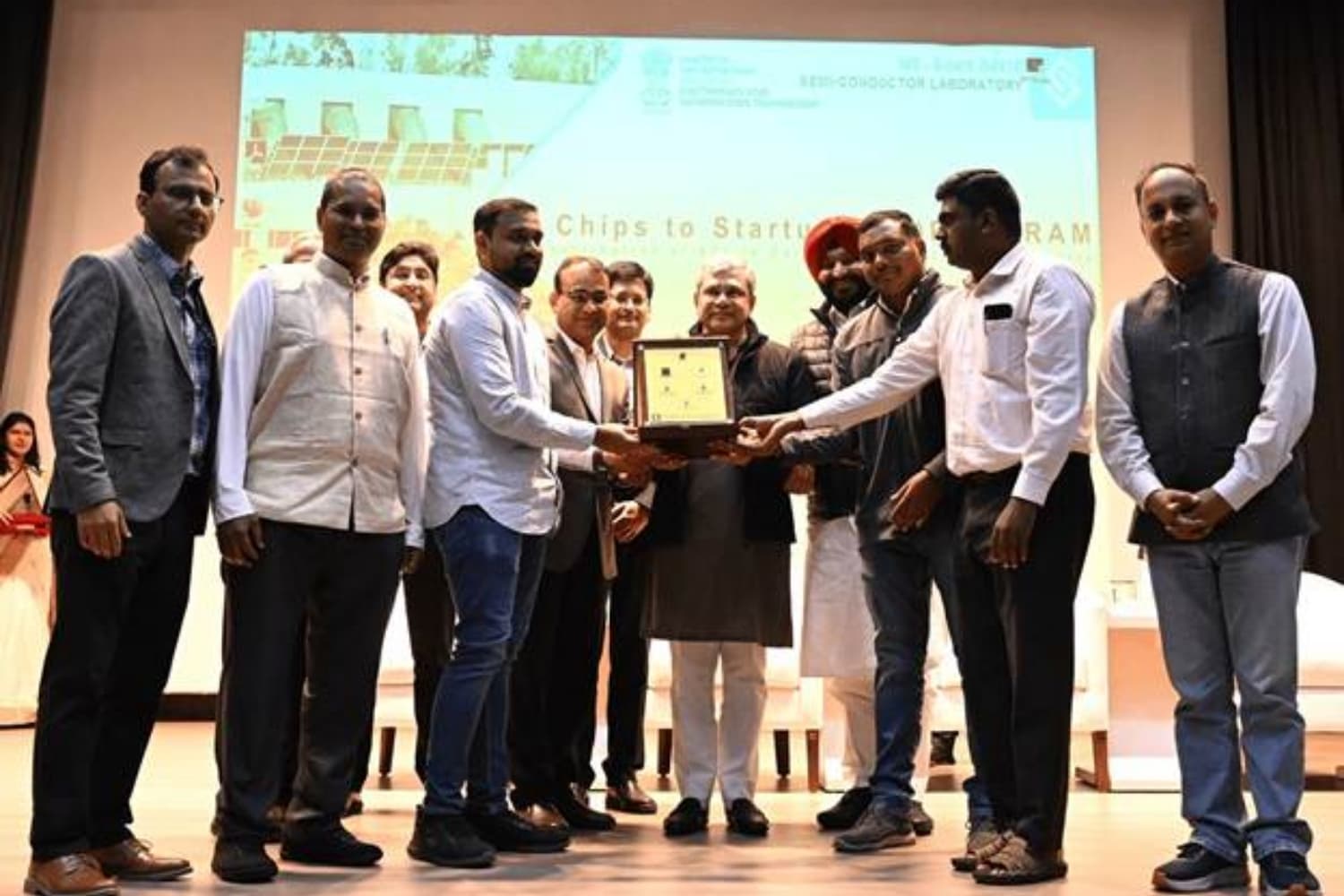 Government Commits Rs 4,500 Crore for SCL Mohali Modernization; Assures No Privatization