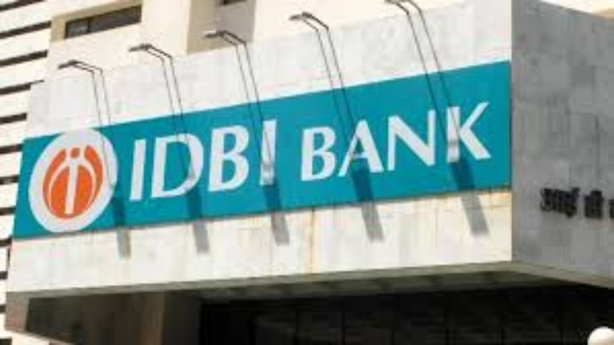 Govt invites formal bids for IDBI Bank Disinvestment, likely to get completed by March-end 2026