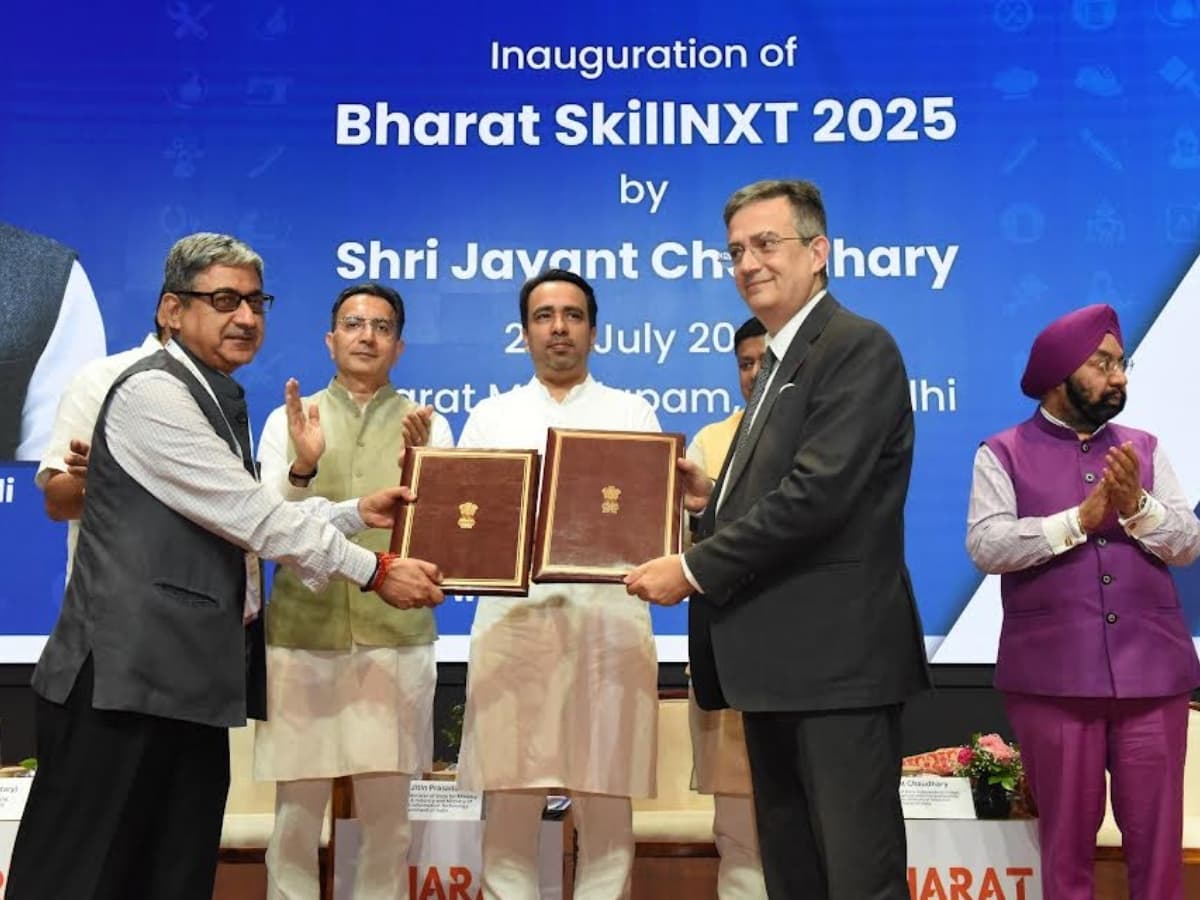 India and France Sign Landmark MoU to Deepen Cooperation in Skill Development and Vocational Training