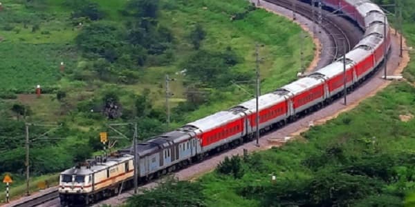 Special 23 trains will run for the passenger in festive season by Indian Railways