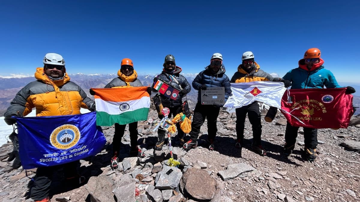 Indian Mountaineering Teams from NIM & JIM&WS Successfully Summit Mt. Aconcagua, Argentina