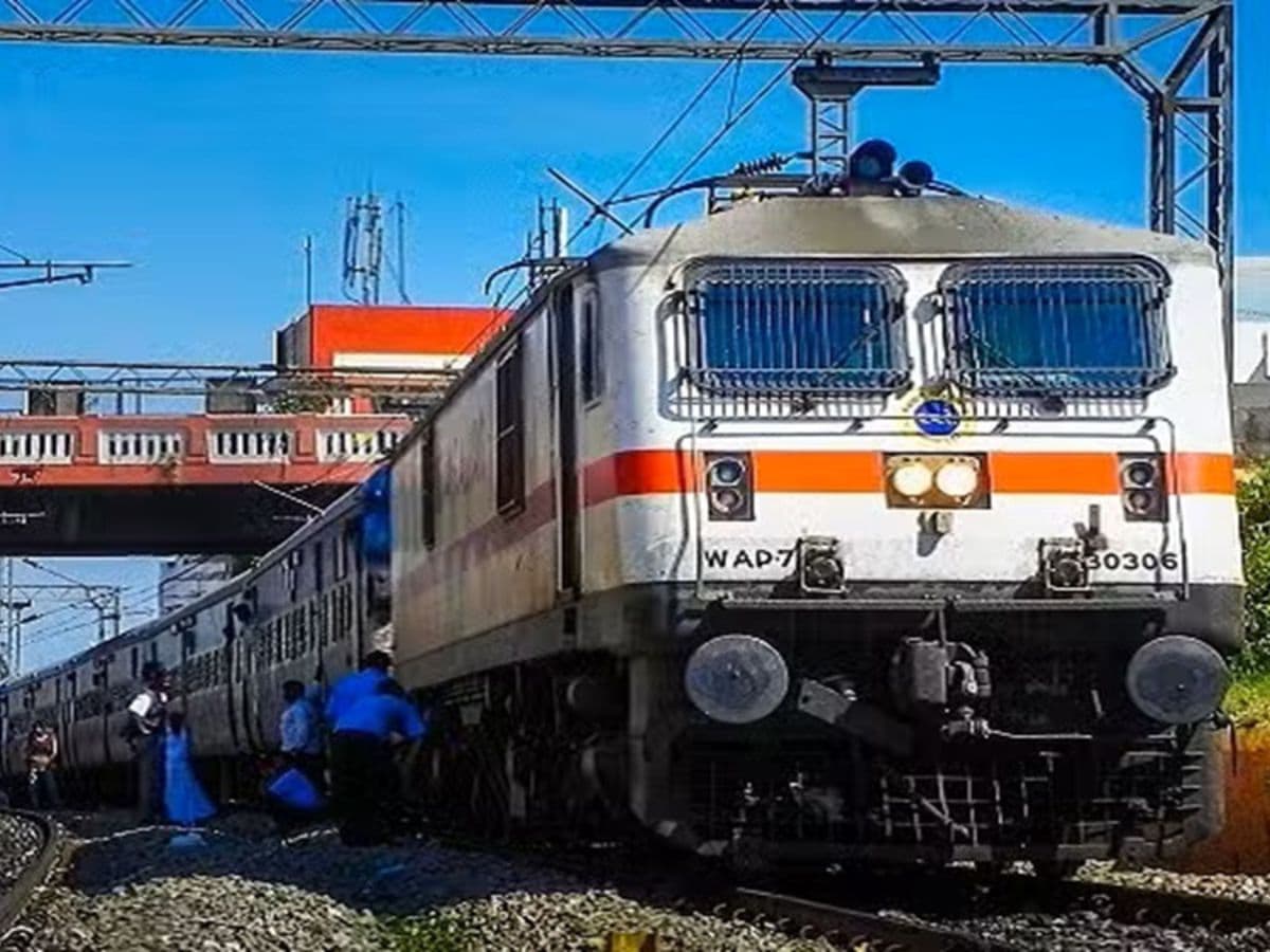 Indian Railways Rationalises Fare Structure with no Fare Increase for Journeys up to 215 km