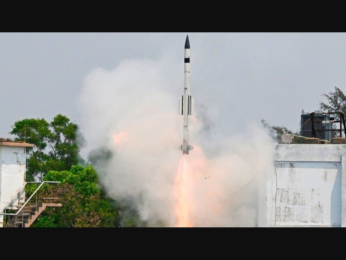 Indigenously developed Short-Range Surface-to-Air Missile gets successful flight test