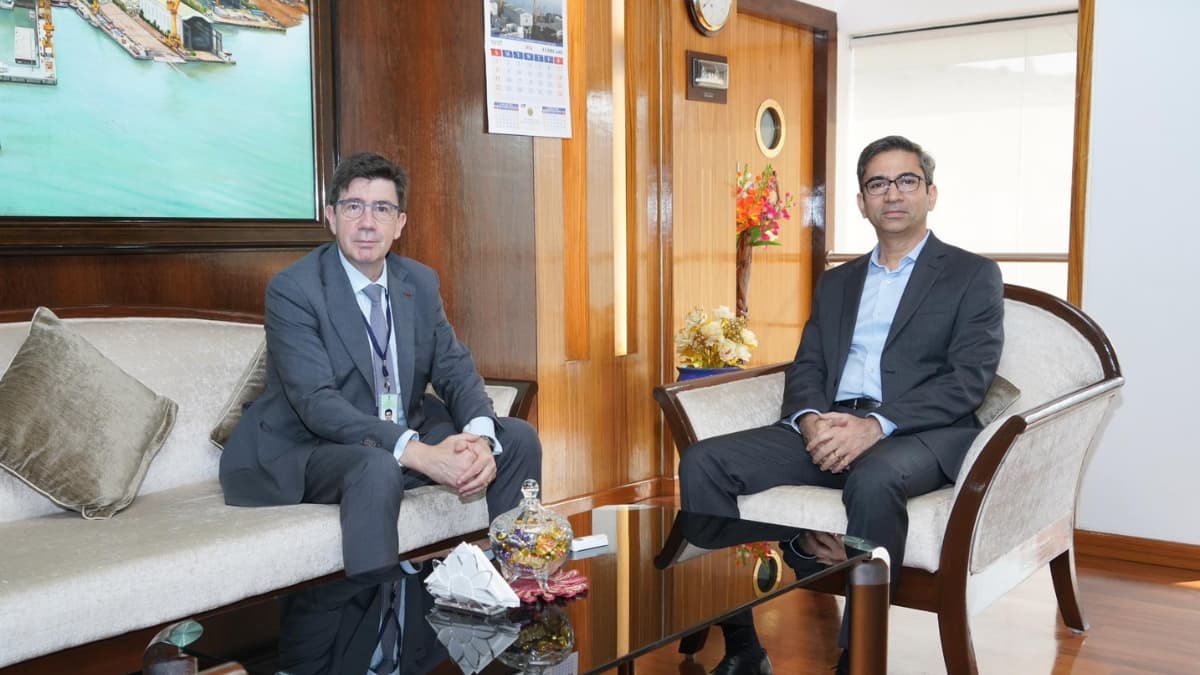 MDL Hosts Naval Group CEO Pierre Éric Pommellet, Eyes Future Submarine Projects