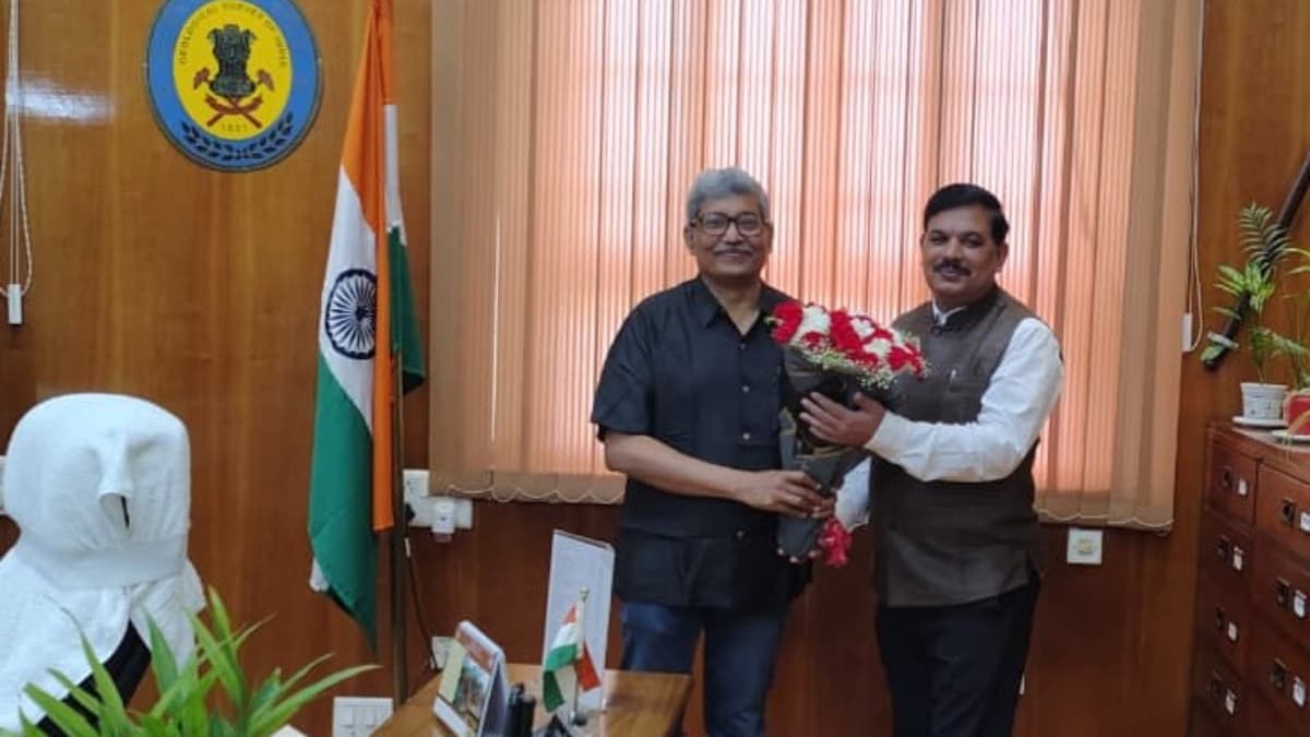MECL CMD Meets GSI DG in Kolkata to Strengthen Mineral Exploration Collaboration
