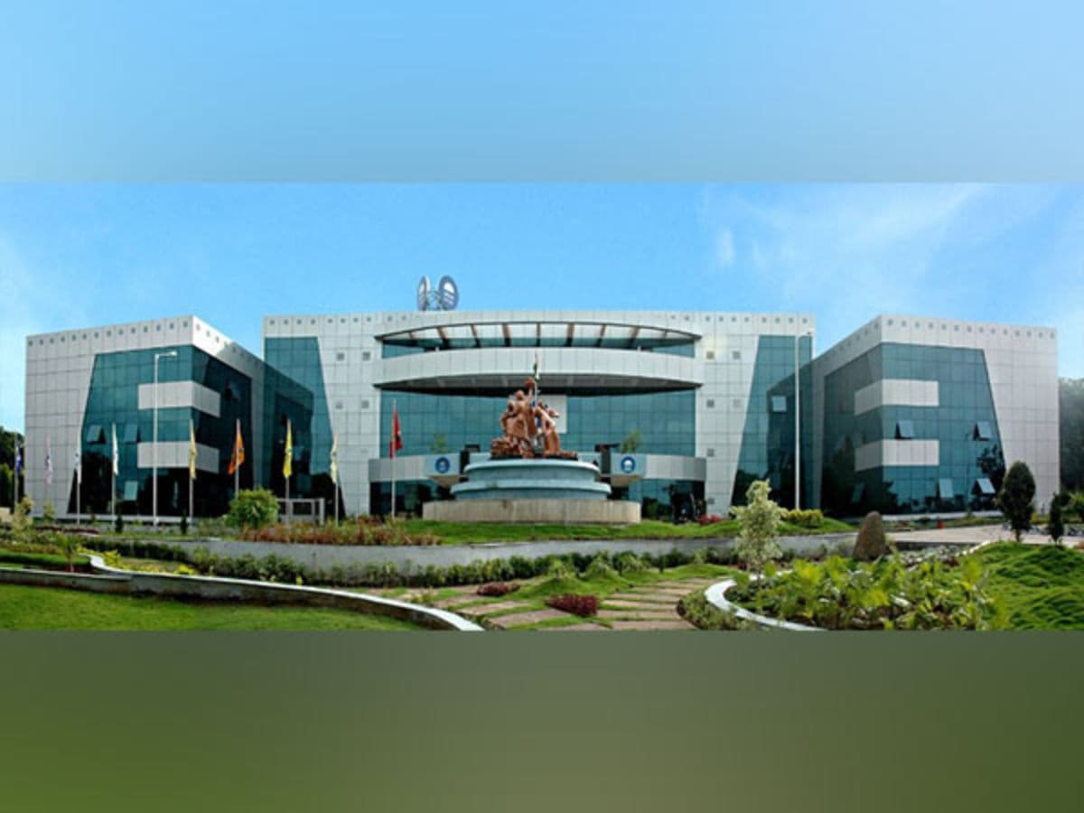 MOIL revised the date for declaring interim dividend for FY25