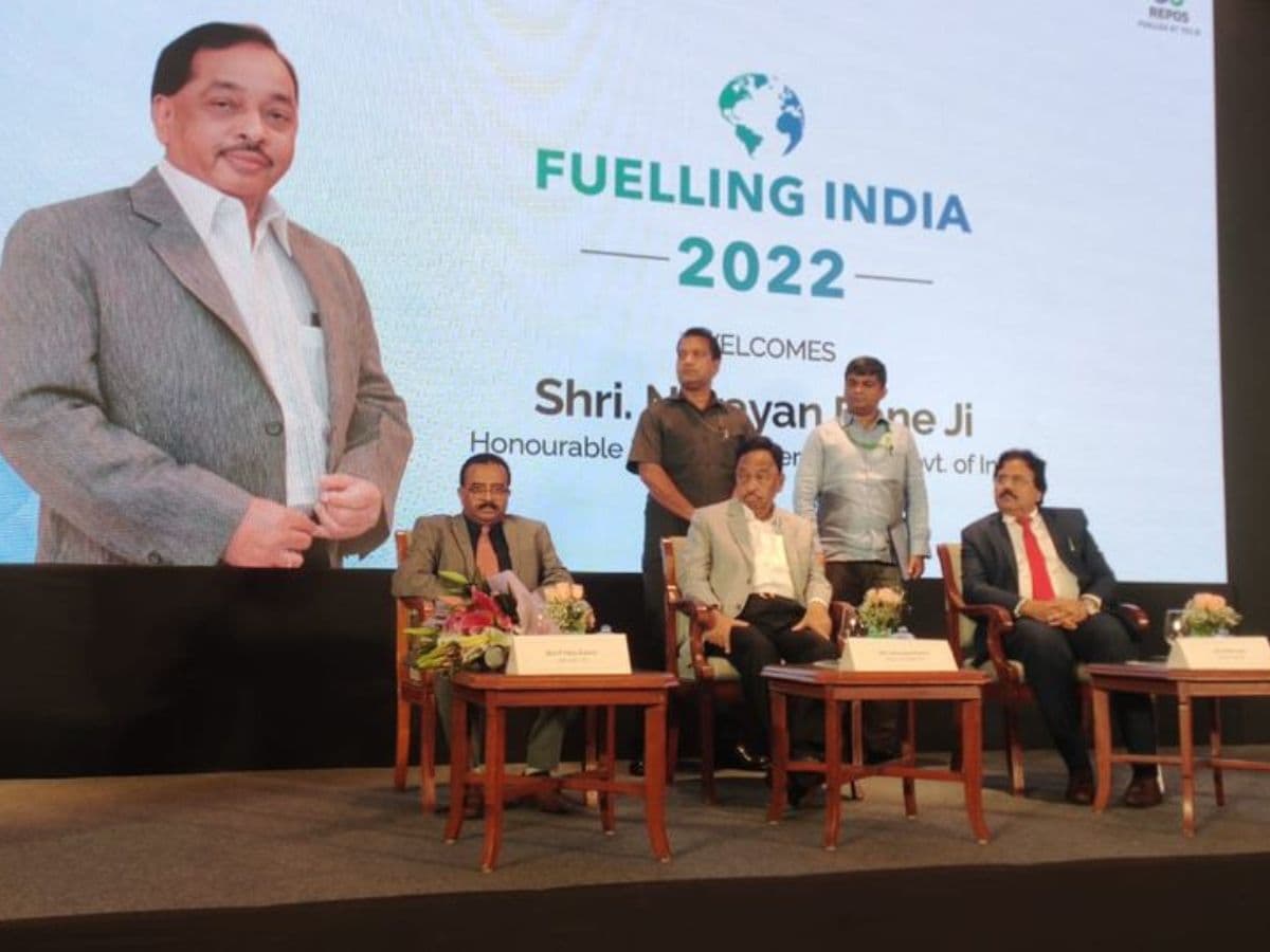 MSME Minister Narayan Rane Launches 'Mobile Electric Charging’ App