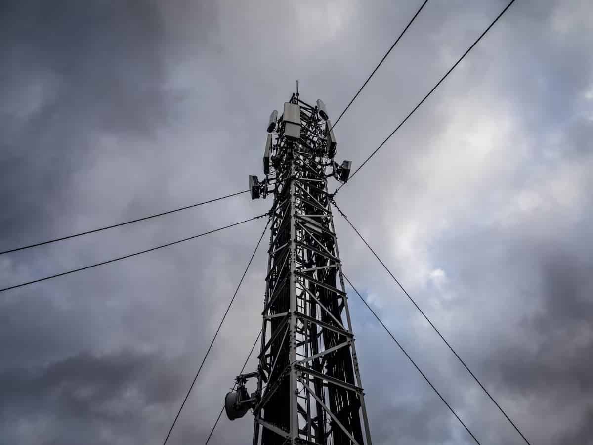 MTNL Q2 Results, PSU telecom reports net loss of Rs 890 crore