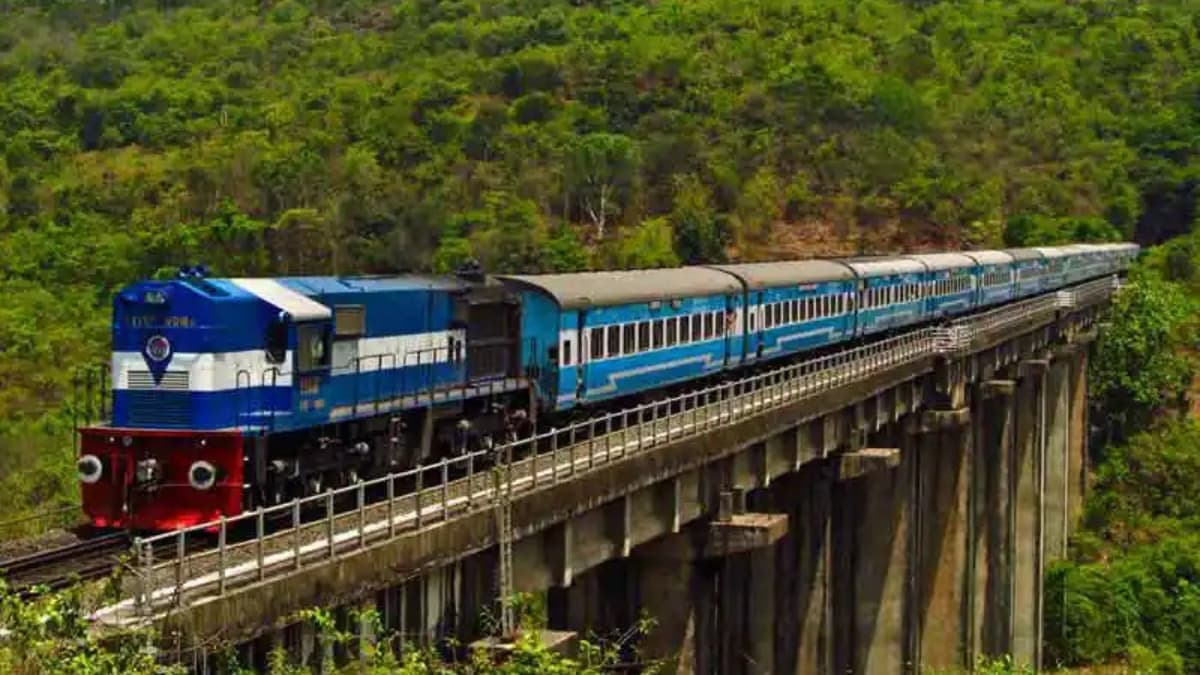 Manoj Kumar Joins KRCL; Railway Board Issues Detailed Pension and Benefits Order