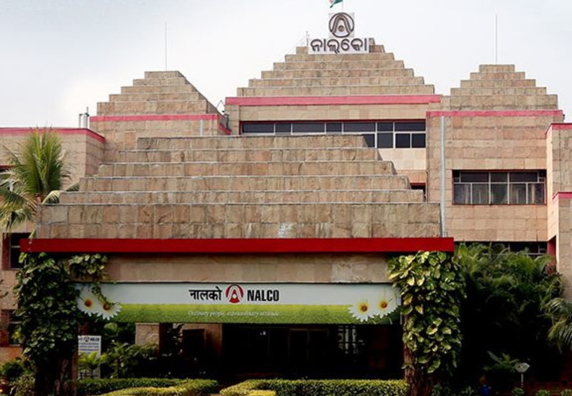 NALCO Awards Major Contracts for Pottangi Bauxite Mines and Exploration