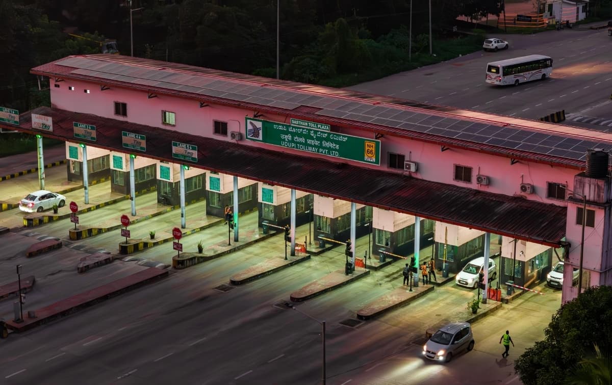 NHAI Installs 60 kW Solar Plant at NH-66 Toll Plazas in Karnataka