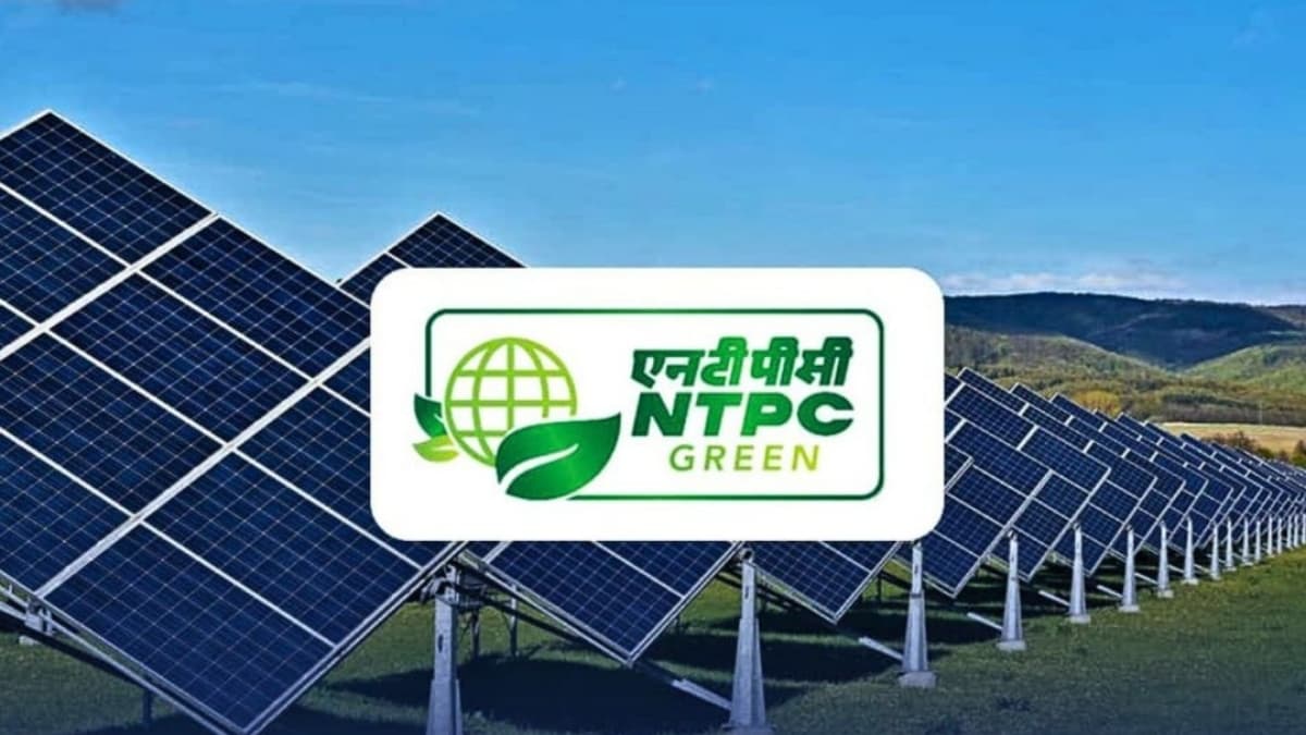NTPC Green Energy Commissions 300 MW Bhadla Solar PV Project in Phalodi, Rajasthan | January 2026