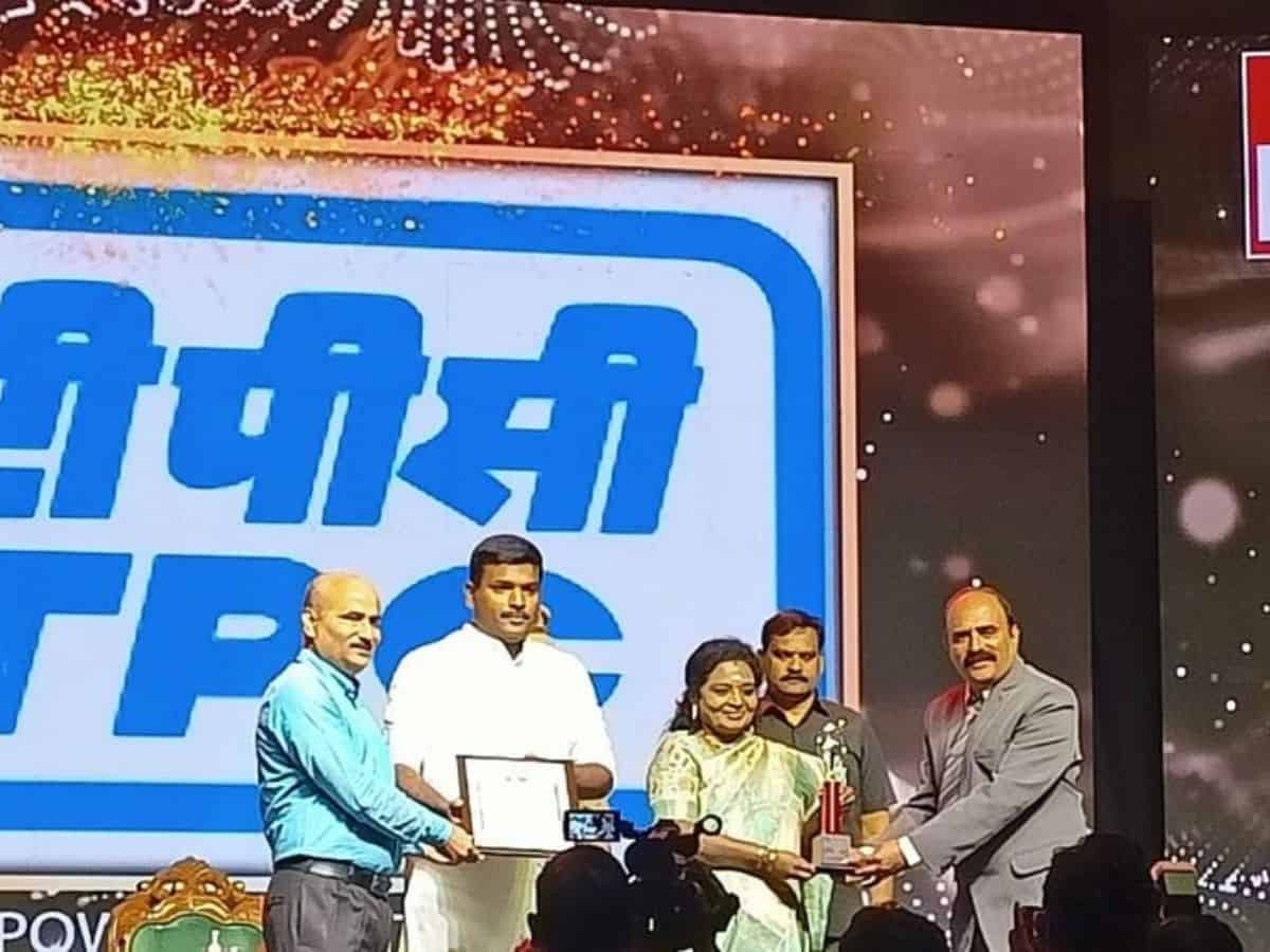 NTPC Ramagundam receives award in Best Power Plant Category