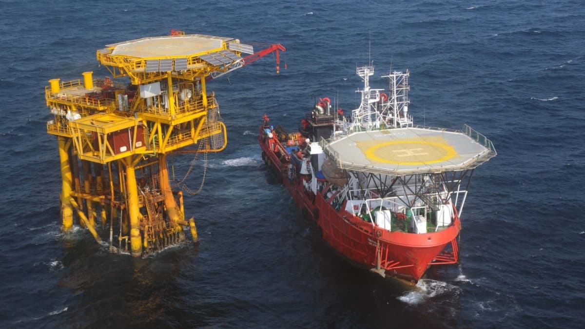 ONGC Awards ₹410.74 Crore Contract for MSV Samudra Sevak O&M Services to SEAMEC Consortium
