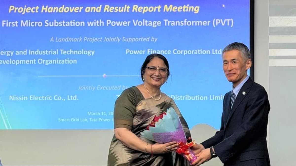 PFC Participates in Handover of India’s First Micro Substation with Power Voltage Transformer