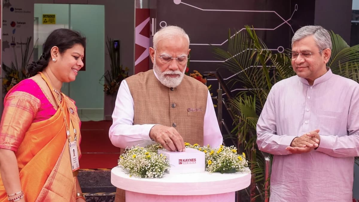 PM Modi Inaugurates Kaynes Semiconductor Plant in Gujarat to Boost India’s Chip Mission