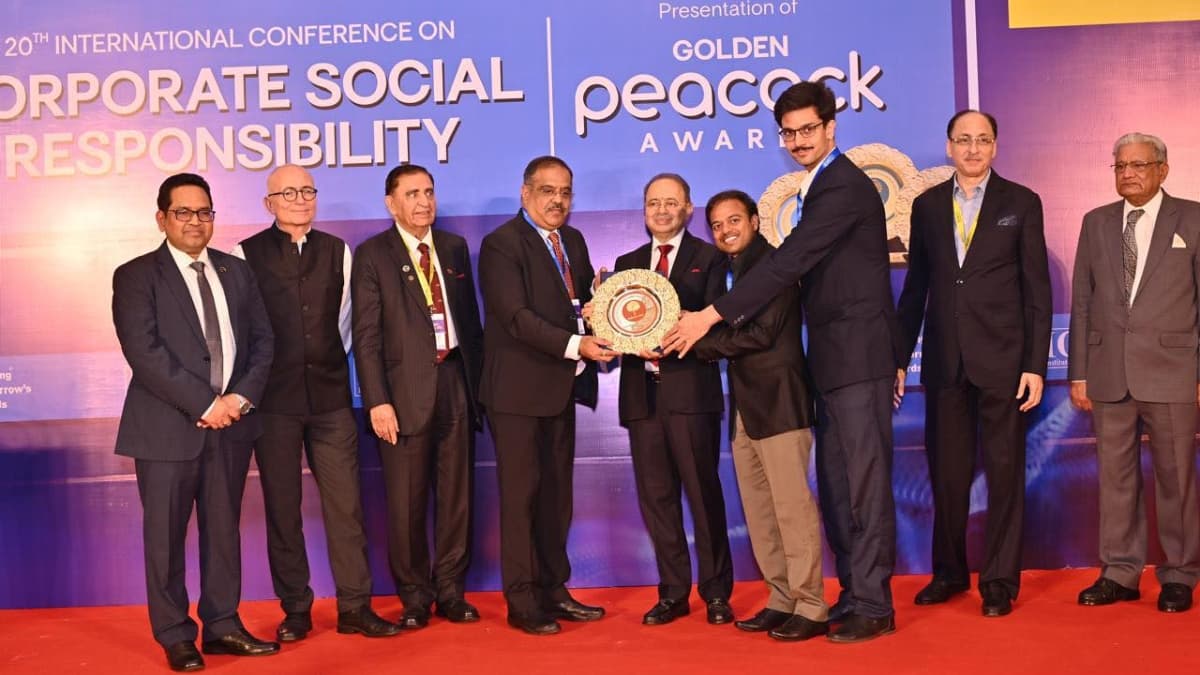 POWERGRID Wins Golden Peacock Award for PG-Nirman Innovation Management