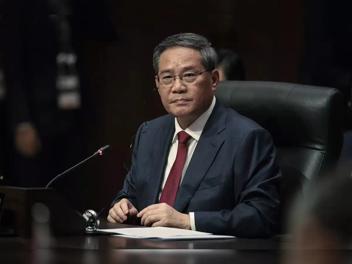 Premier Li Qiang Pushes Green Policies and Regulatory Oversight