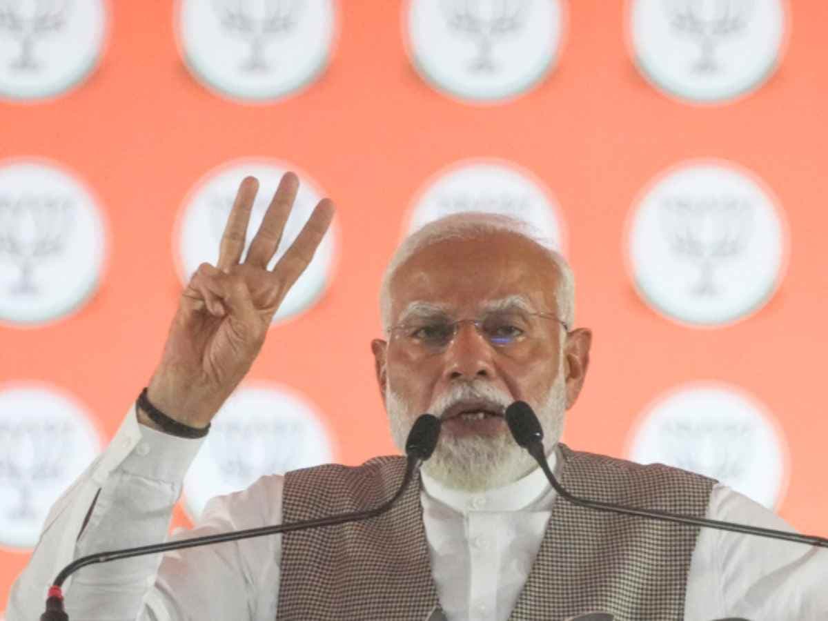 Prime Minister reiterates his commitment for qualitative changes in the education sector