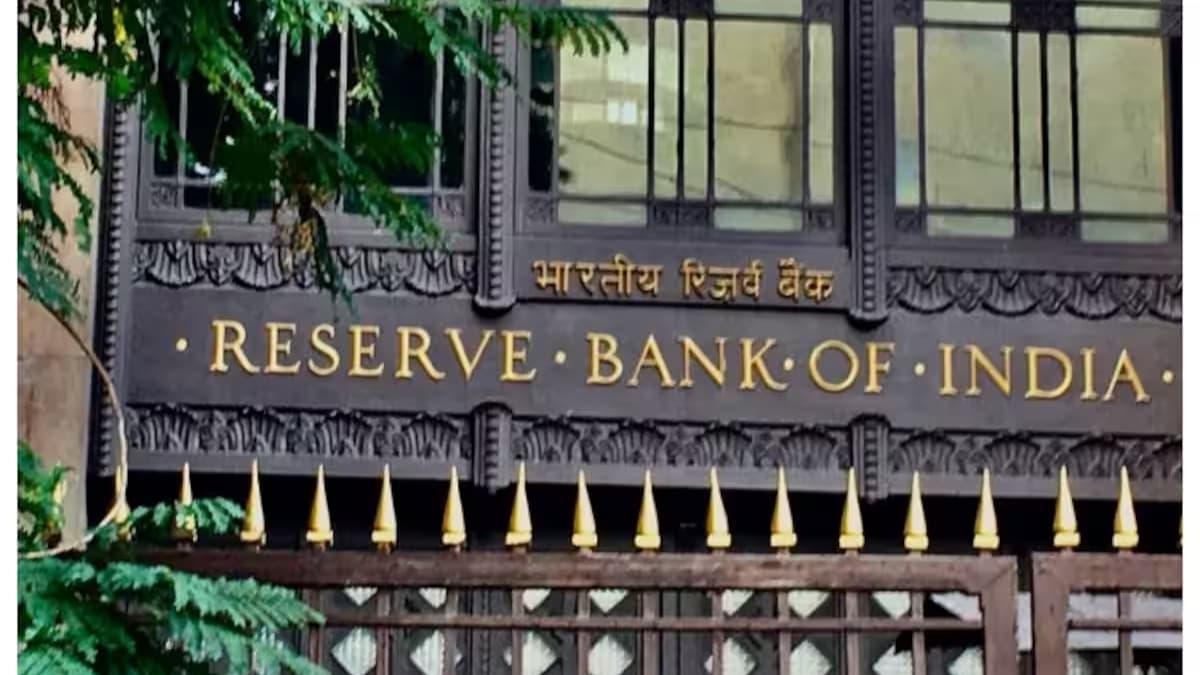 RBI Money Market Update: Overnight Rates Stable, Liquidity Remains in Deficit