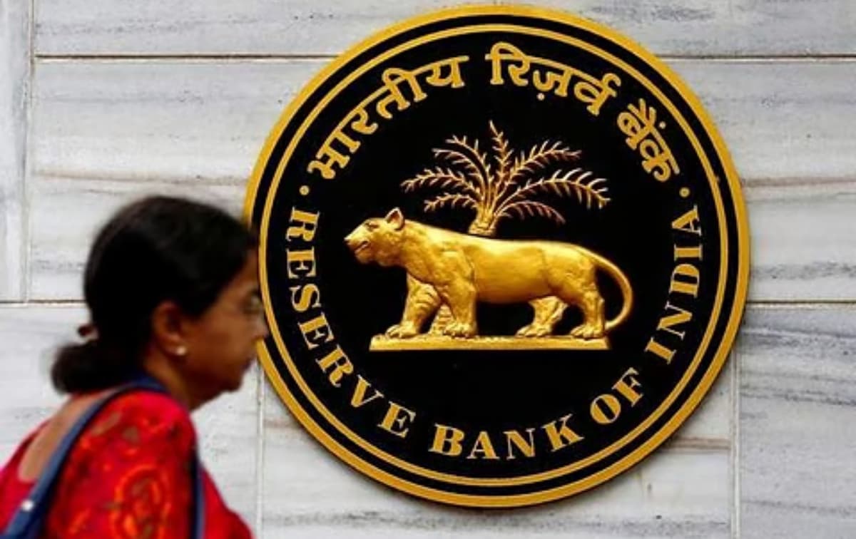 RBI Governor Meets NBFC, HFC and Microfinance Leaders in Mumbai RBI Governor Meets NBFC, HFC and Microfinance Leaders in Mumbai - PSU Connect News