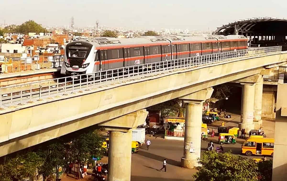 Railway Board Sanctions Deputation of Shri Girishkumar C Solanki to Gujarat Metro